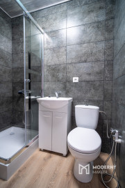 Na predaj polyfunkčná budova v obci Bardoňovo