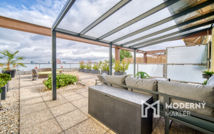 Na predaj 2-izbový byt s veľkolepou terasou na Kolibe