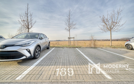 REZERVOVANÉ: Na predaj 2-izbový zariadený byt v novostavbe Bory