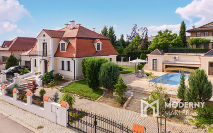 Na predaj nadštandardný rodinný dom s bazénom, Soblahov