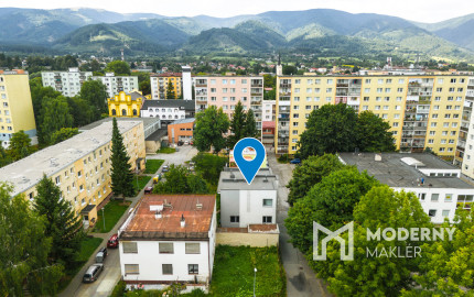 Na predaj rodinný dom s garážou vo Vrútkach