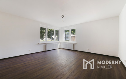 Na predaj rodinný dom s garážou vo Vrútkach