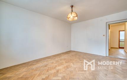 Na predaj 3-izbový byt s loggiou v centre Stupavy