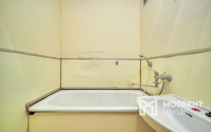 Na predaj 3-izbový byt s loggiou v centre Stupavy