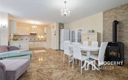 Na predaj rozprávkový dom s krásnou záhradou v Hviezdoslavove