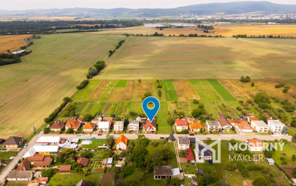 Nová znížená cena! Na predaj 5-izbový rodinný dom s veľkou záhradou v Novej Vsi nad Váhom