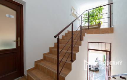 Na predaj rodinný dom s pozemkom a investičným potenciálom v Trenčíne