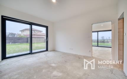 Na predaj 4-izbový rodinný dom v Chorvátskom Grobe