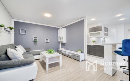 Na prenájom kompletne zariadený 2-izbový byt v centre Malaciek