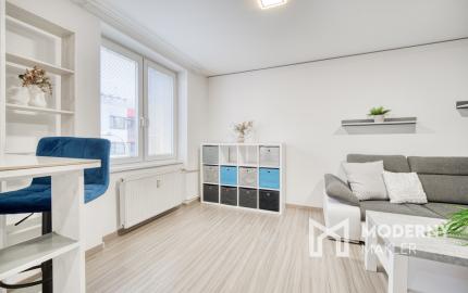 Na prenájom kompletne zariadený 2-izbový byt v centre Malaciek