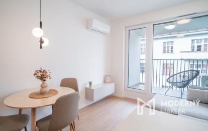 Na prenájom štýlový 2-izbový byt  vo vyhľadávanej lokalite Starého mesta