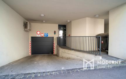 Na prenájom štýlový 2-izbový byt  vo vyhľadávanej lokalite Starého mesta