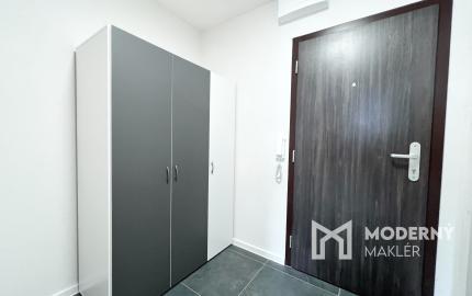 Na prenájom kompletne zrekonštruovaný byt v Trenčíne - Juh II