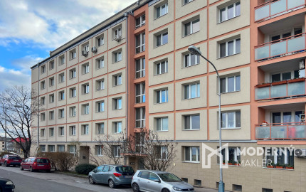 Na prenájom zrekonštruovaný 1-izbový byt, Nové Mesto - Bratislava