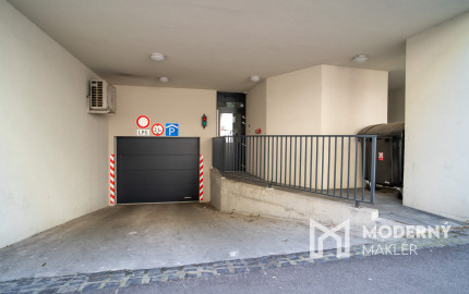 Na prenájom exkluzívny 2-izbový byt s terasou v centre Bratislavy