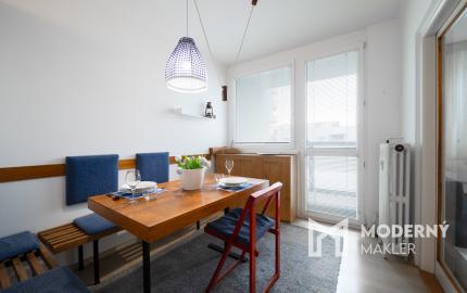 Na predaj štýlový 3-izbový byt v centre Starej Turej