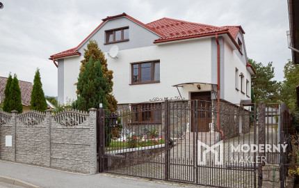 Na predaj 2-generačný rodinný dom v obci Zámutov