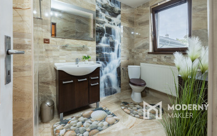 Na predaj 2-generačný rodinný dom v obci Zámutov