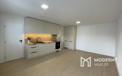 Na prenájom 2-izbový byt v centre Dubnice nad Váhom