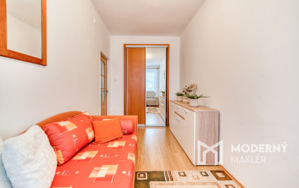 Na predaj priestranný 3-izbový byt v Malackách