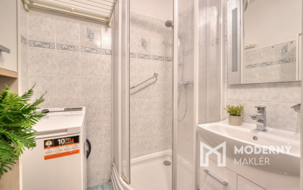 Na predaj priestranný 3-izbový byt v Malackách