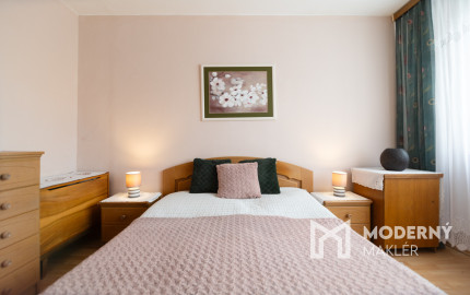 Na predaj 4-izbový byt vo Vrbovom