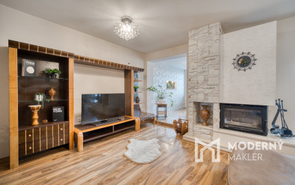 Na predaj dvojpodlažný 4-izbový dom v Malackách