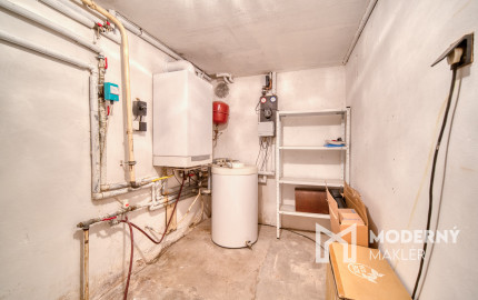 Na predaj dvojpodlažný 4-izbový dom v Malackách