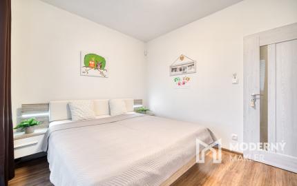 Na predaj príjemný 4-izbový byt v pokojnej časti Tomášova