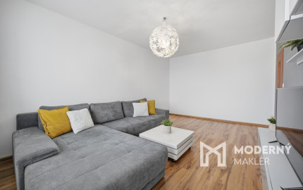 Na predaj 2,5-izbový byt s balkónom v centre mesta Malacky