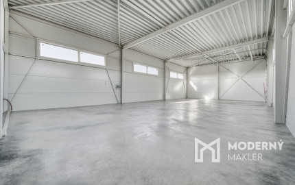 Na predaj administratívno-skladový objekt pri Trnave, v obci Zavar
