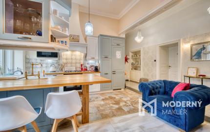 Na prenájom exkluzívny 3-izbovy byt v Starom Meste