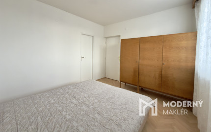 3-izbový byt v "Palušáku", Ružová dolina