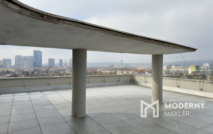 3-izbový byt v "Palušáku", Ružová dolina