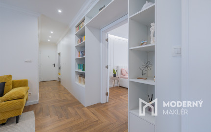 Na predaj luxusne zrekonštruovaný 3-izbový byt ulica Tyršová Humenné