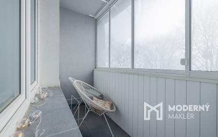 Na predaj luxusne zrekonštruovaný 3-izbový byt ulica Tyršová Humenné