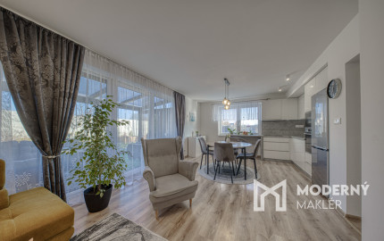 REZERVOVANÉ: Na predaj kompletne zariadený rodinný dom vo Voderadoch