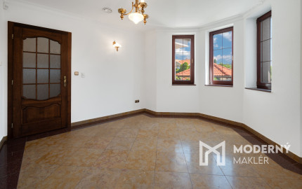 Na predaj 6-izbové rodinné sídlo v Šamoríne