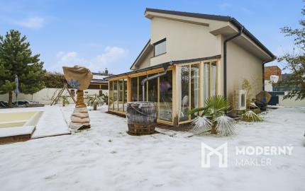 Na predaj výnimočný 5-izbový rodinný dom v Dunajskej Lužnej