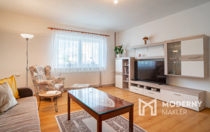 Na predaj rodinný dom s potenciálom v srdci Rovinky