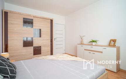 Na prenájom 2-izbový byt v tichej časti centra Malaciek