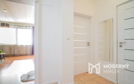 Na prenájom 2-izbový byt v tichej časti centra Malaciek