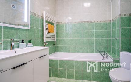 Na prenájom 2-izbový byt v tichej časti centra Malaciek