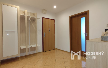 Na predaj 3-izbový byt v Bánovciach nad Bebravou