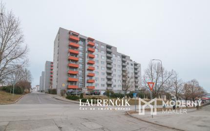 NA PREDAJ | 3-izbový byt s nadštandardnou výmerou v Trenčíne na ul. Liptovská