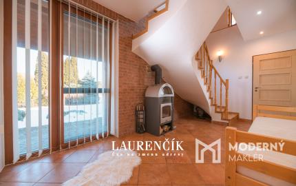 NA PREDAJ | Rodinný dom v Trenčíne s nadštandardným pozemkom 1 047 m²