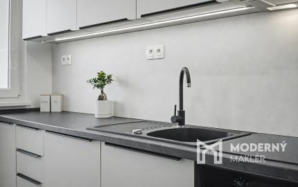 REZERVOVANÉ Na predaj moderný 3-izbový byt v Martine/Priekopa