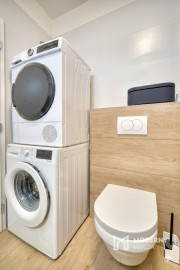 Na predaj zariadený 2-izbový byt s balkónom v Rovinke