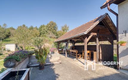 Na predaj trojpodlažný rodinný dom v lokalite Žitná - Radiša