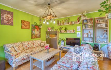 Na predaj trojpodlažný rodinný dom v lokalite Žitná - Radiša